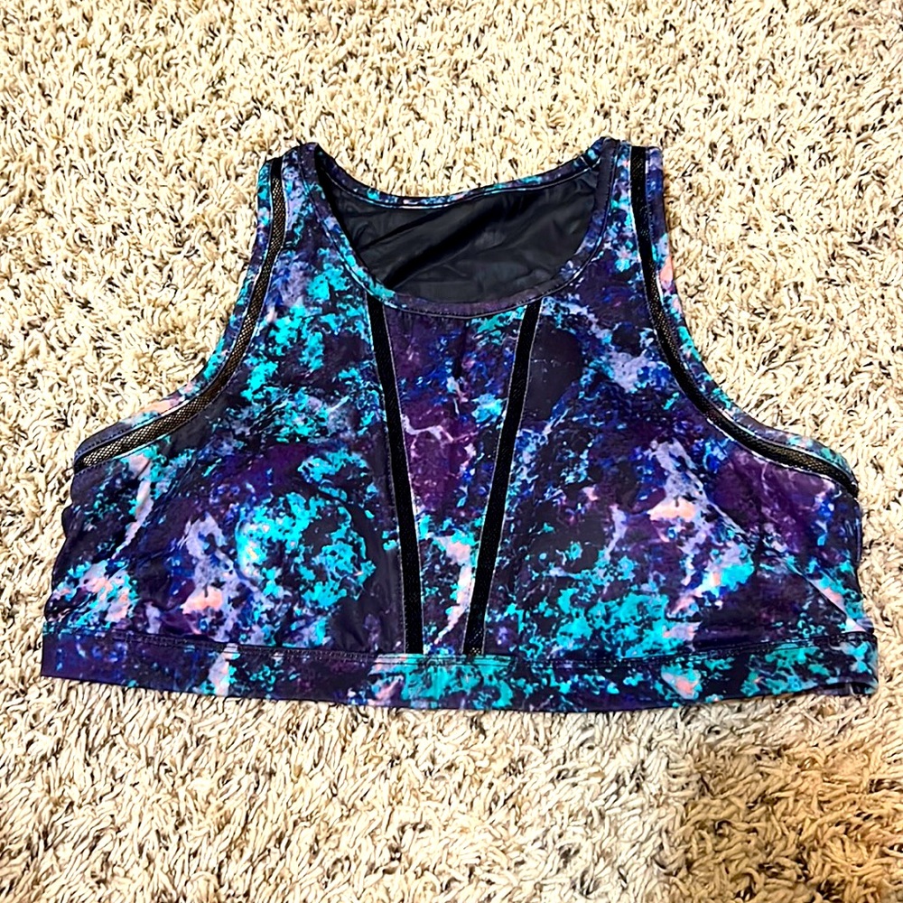 Fabletics high neck sports bra with mesh size large